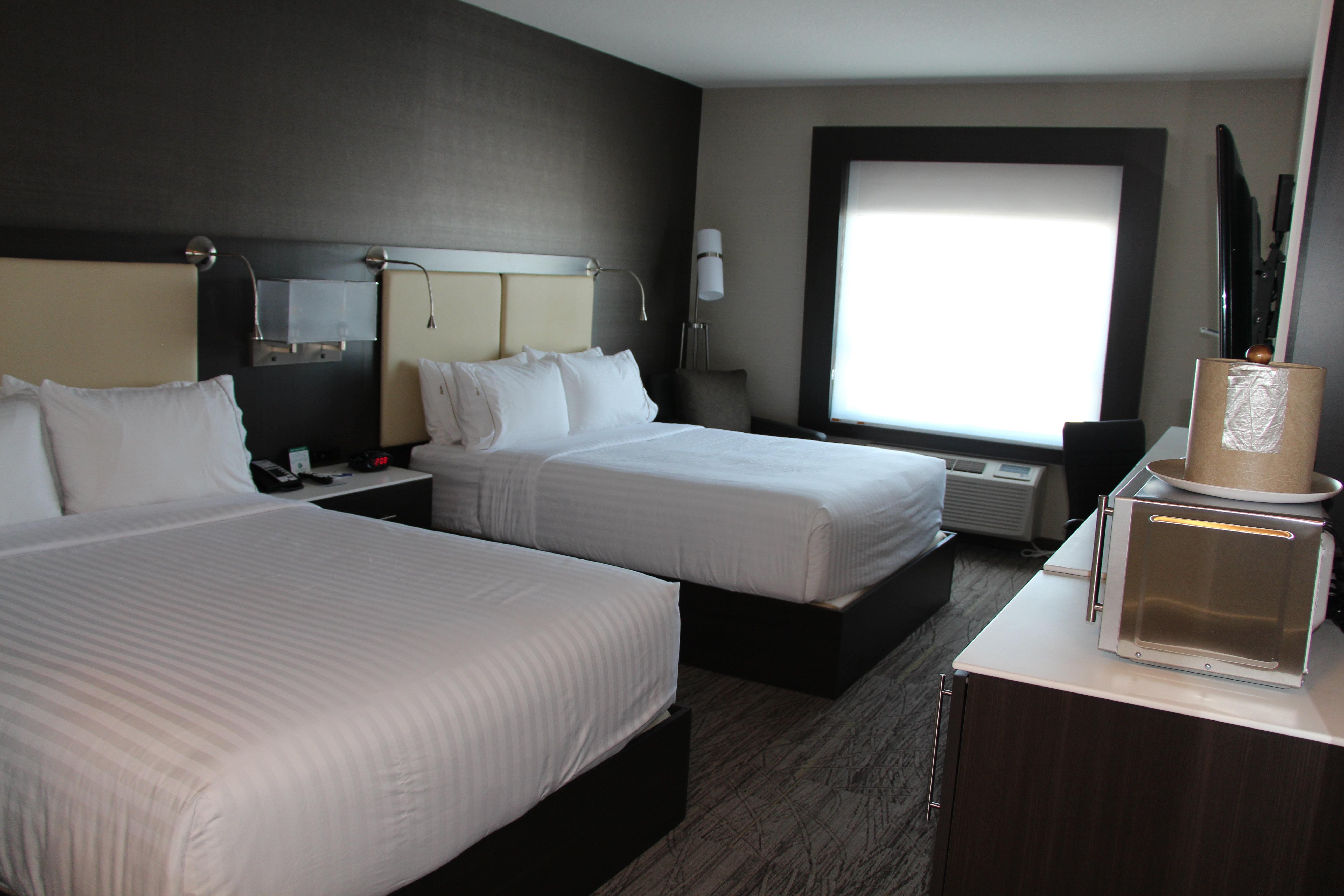 Holiday Inn Express & Suites Cold Lake By Ihg Esterno foto