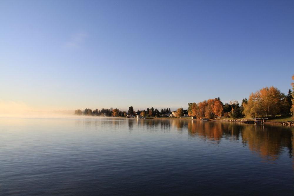 Holiday Inn Express & Suites Cold Lake By Ihg Esterno foto
